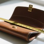 How Do You Measure a Purse