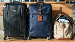 identifying features of luggage