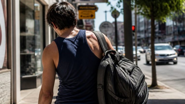 uneven one shoulder load effects
